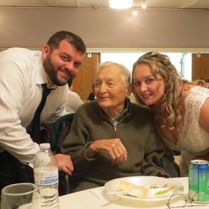 Meet your Posher, Laurel